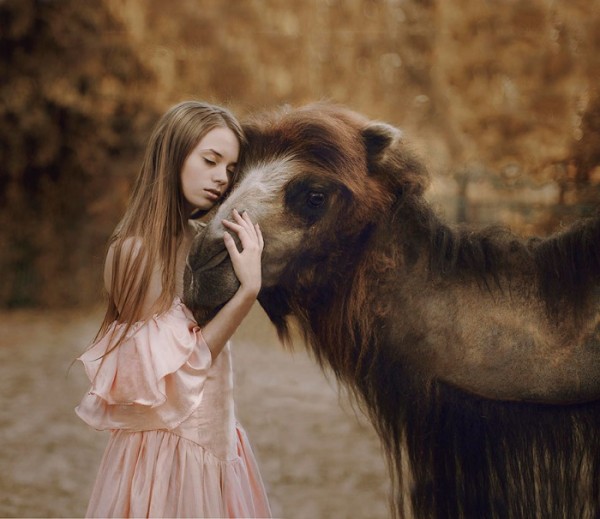 fotos-con-modelos-y-animales-reales-07