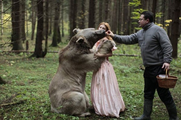 fotos-con-modelos-y-animales-reales-20