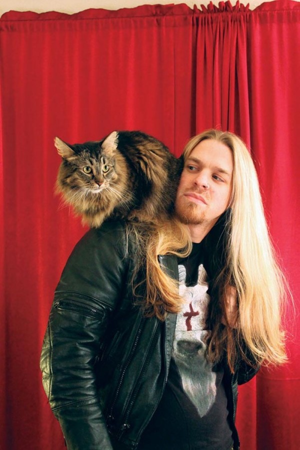 heavy-metal-con-gatos-02