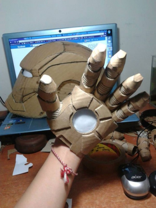 ironman-de-carton-02