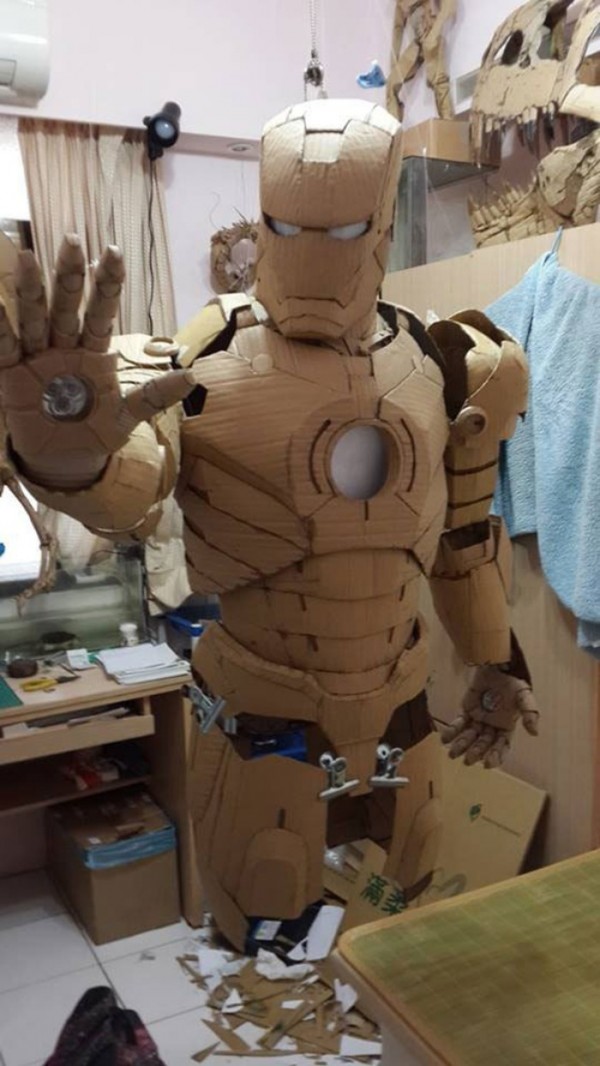 ironman-de-carton-07