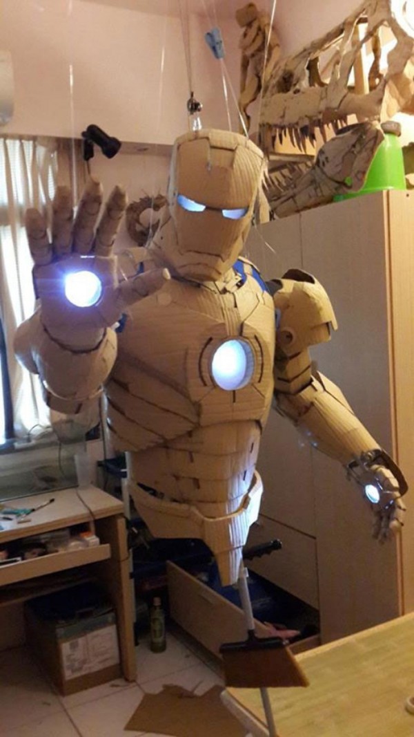 ironman-de-carton-08