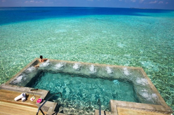 piscinas-exoticas-de-todo-el-mundo-05
