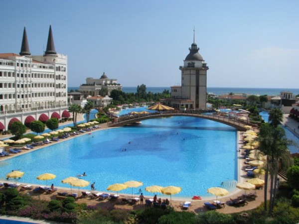 piscinas-exoticas-de-todo-el-mundo-29