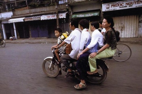 transporte-con-motocicleta-en-vietnam-13