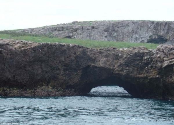 mexico-marietas-playa-del-amor-08